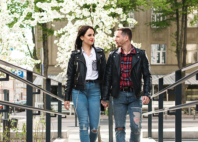 Top 5 Wardrobe Staples: The Best Shirts for Men and Women